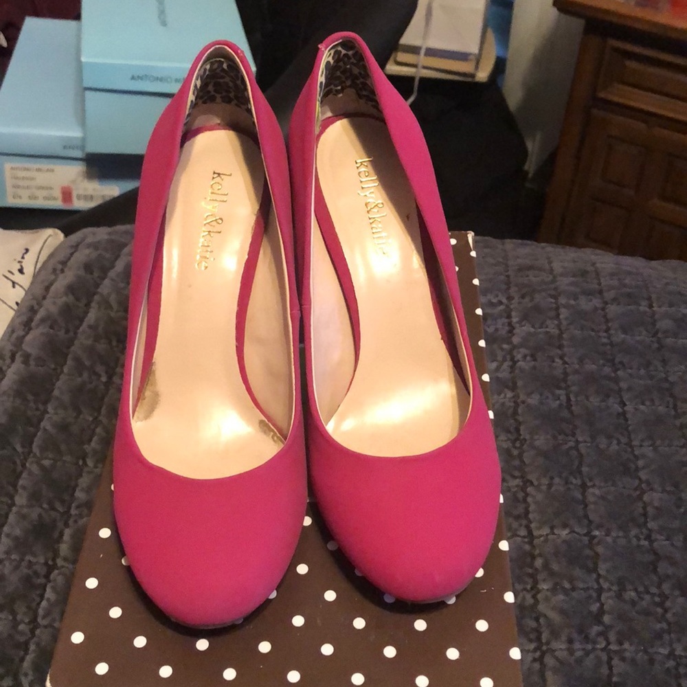 Katie and Kelly pumps